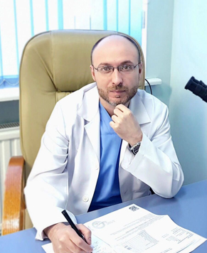 врач уролог Иванюк Кирилл Владимирович